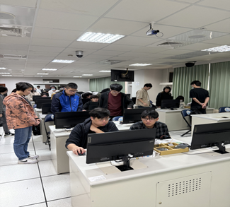 學士專業主視覺